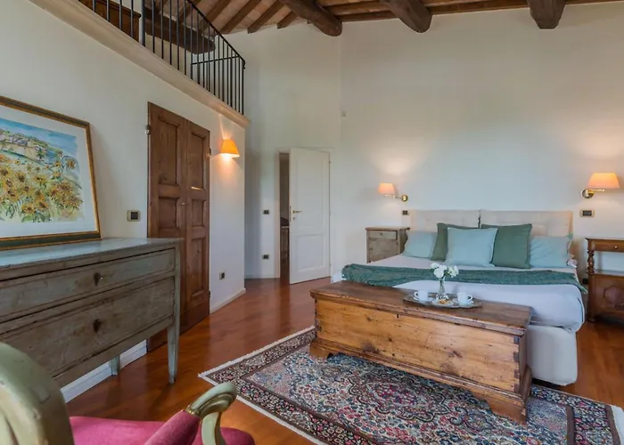 Βίλα Monticelli Serrungarina