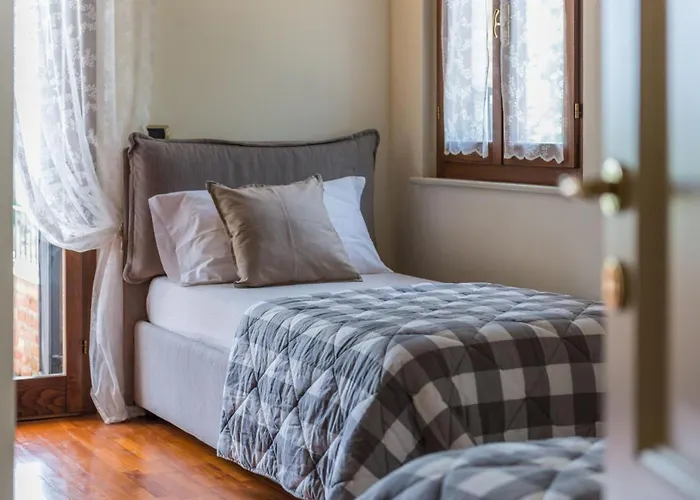 Βίλα Monticelli *