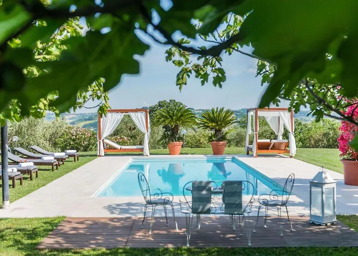 Monticelli Βίλα *